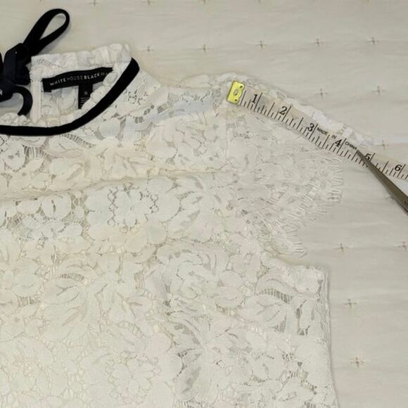 White House Black Market Lace Blouse Women's S | Cream | Cap Sleeve | EUC - Picture 14 of 14
